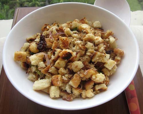 स्वादिष्ट ब्रेड उपमा बनाने की सरल विधि