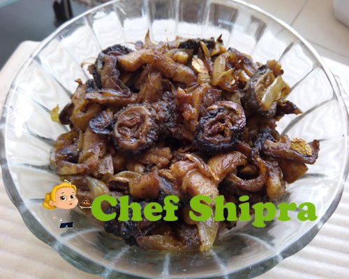 जाने स्वादिष्ट करेला मसाला करी बनाने की सरल विधि